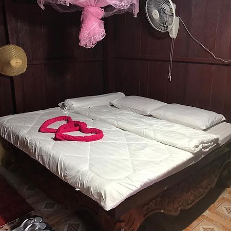 Happy Homestay Banlung & Trekking Eksteriør billede